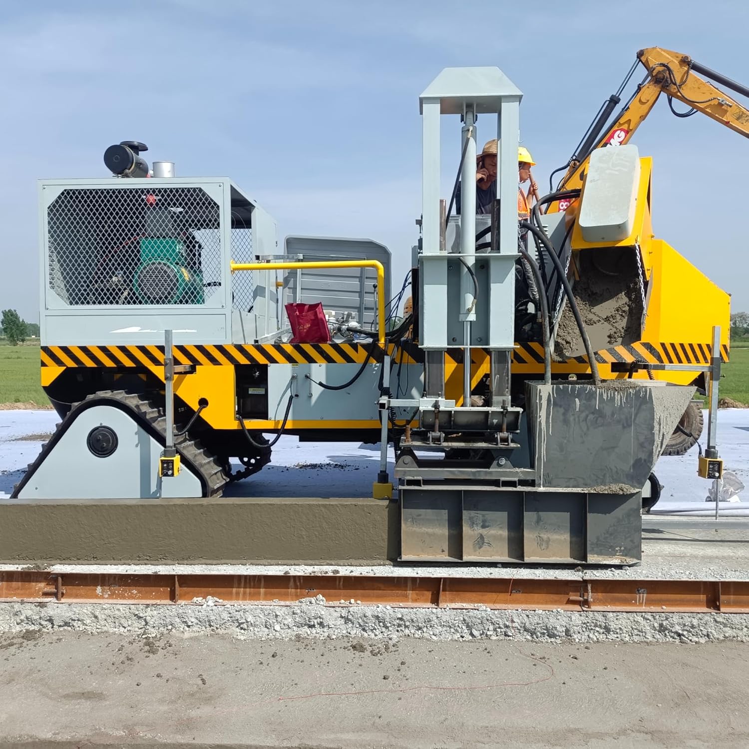 automatic slipform curb paver,best slipform curb paver,slipform curb paver pros cons,stringless curb and gutter machine,GPS ready concrete curb machine,should I buy a slipform curb paver - detailed features and technical specifications