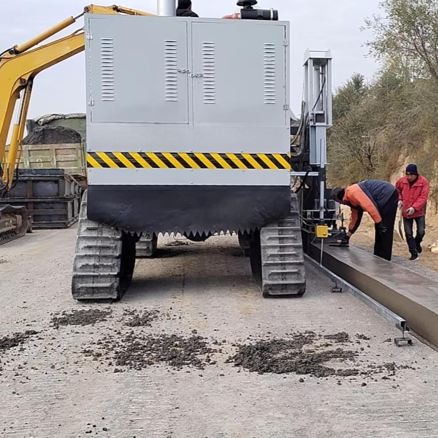 Step-by-step guide for automatic slipform curb paver,best slipform curb paver,slipform curb paver pros cons,stringless curb and gutter machine,GPS ready concrete curb machine,should I buy a slipform curb paver - complete tutorial
