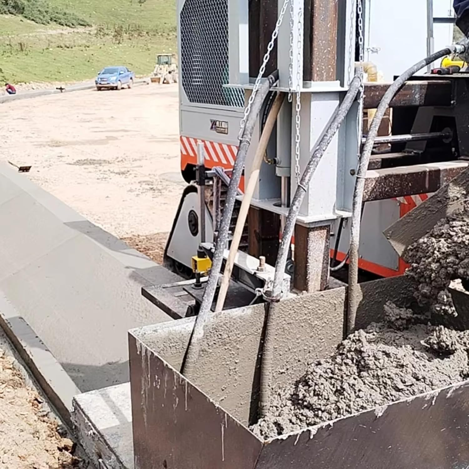 concrete curb slipform machine,best curb and gutter paver,slipform paving equipment pros cons,hydraulic tracked curb machine worth buying,all terrain curb paver vs alternatives,heavy duty tracked curb machine review unboxing and complete package contents